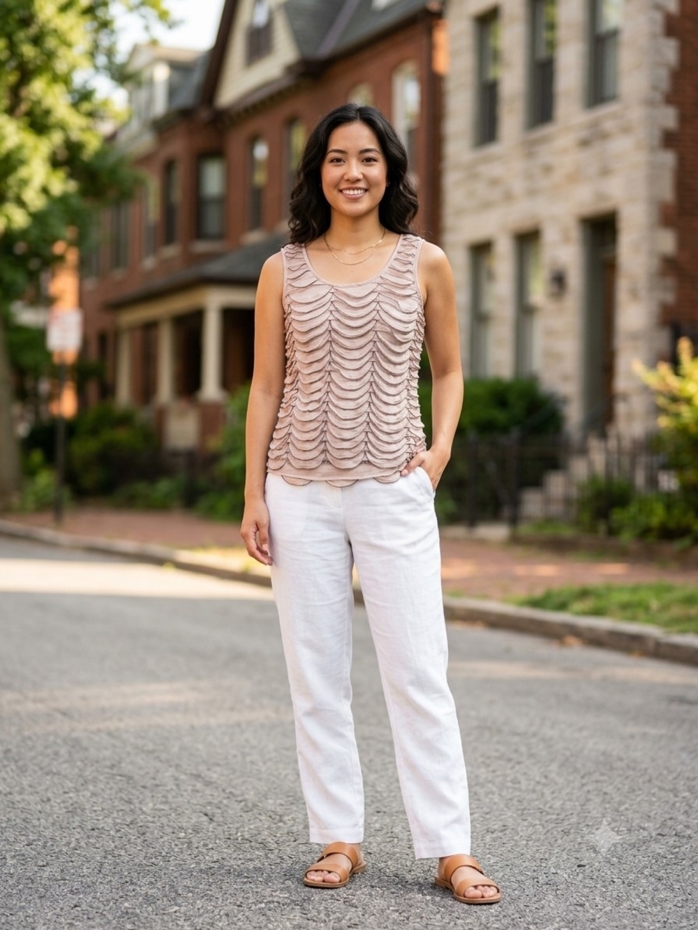 new directions Taupe Layered Scallop-Detail Sleeveless Tank . Size L. WS 203